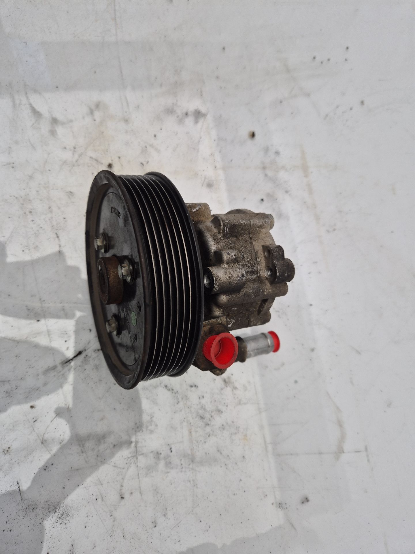 BOMBA DIRECCION RENAULT TRAFIC 