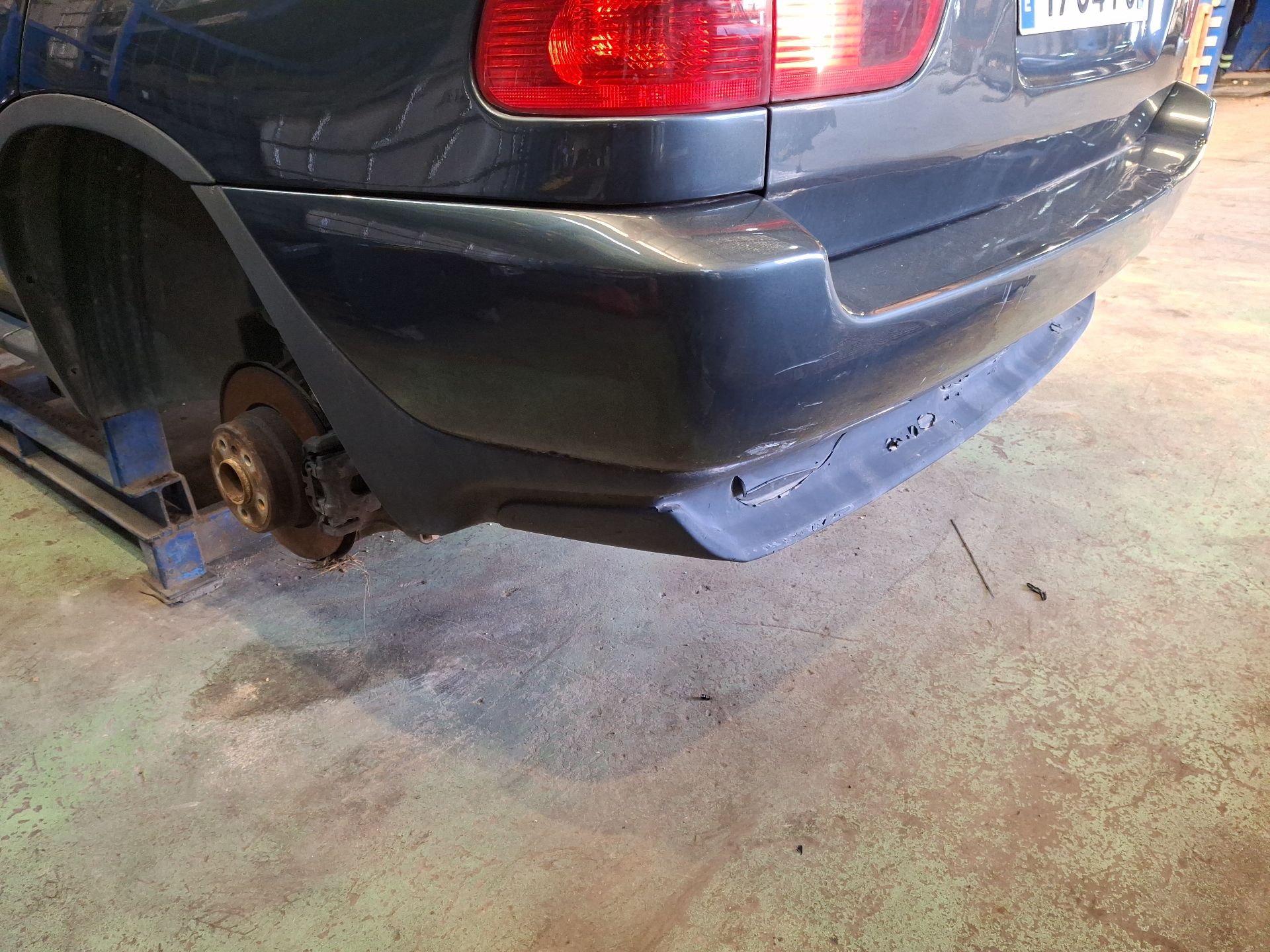 PARAGOLPES TRASERO BMW X5 