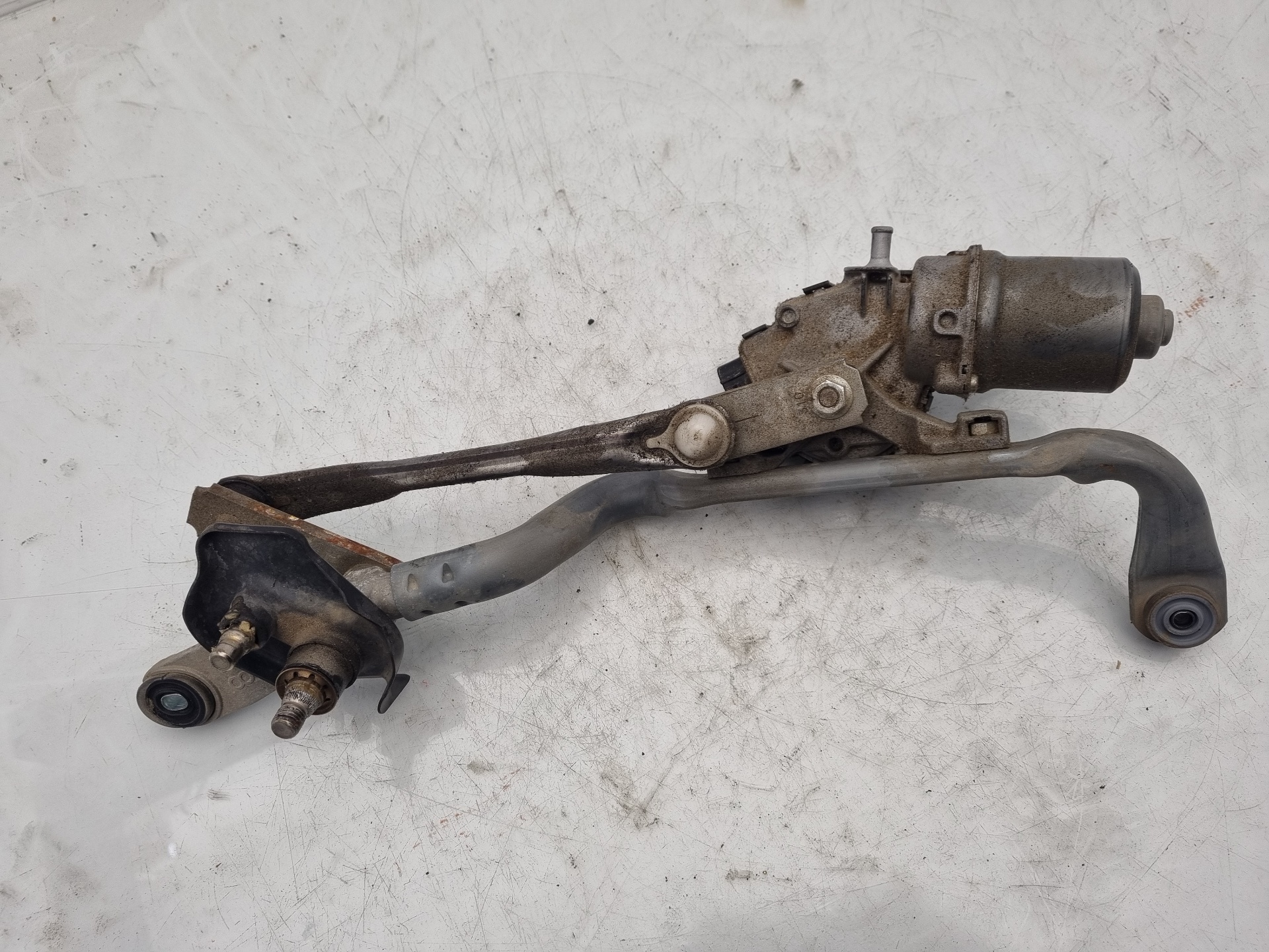 MOTOR LIMPIA DELANTERO TOYOTA YARIS 1NZ