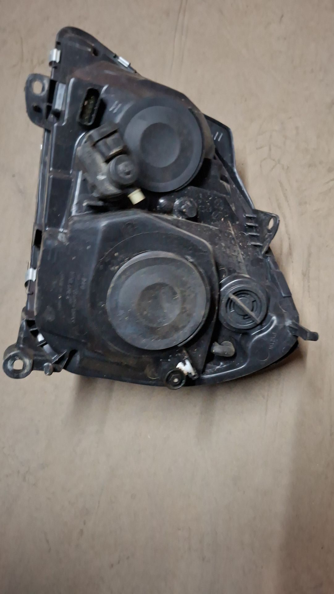 FARO DERECHO RENAULT CLIO 