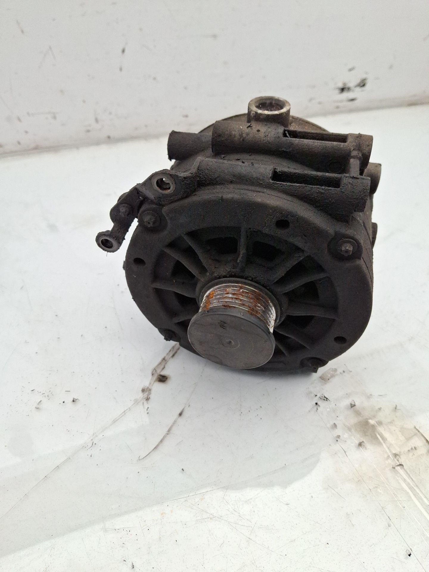 ALTERNADOR MERCEDES-BENZ CLASE C 