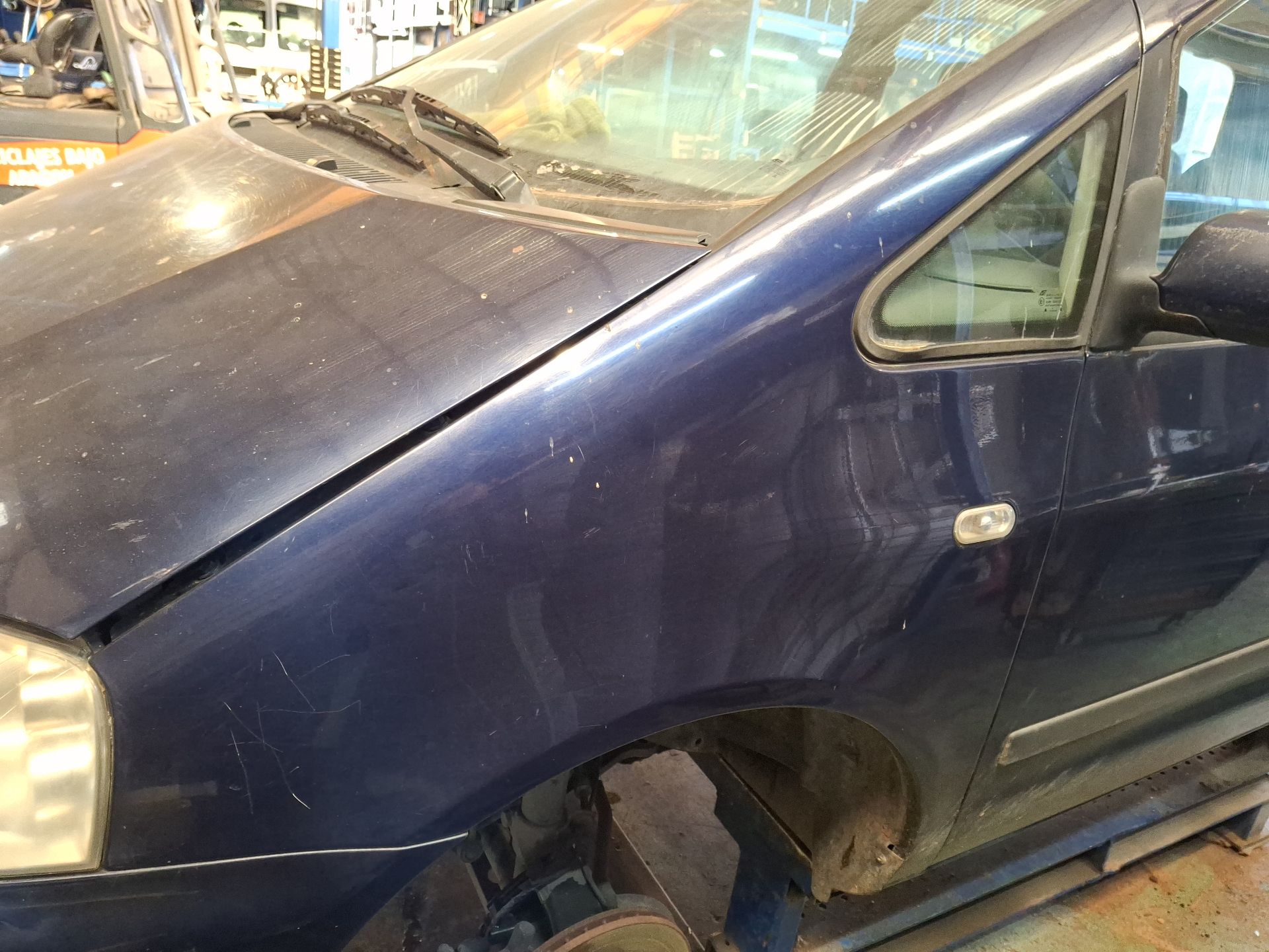 ALETA DELANTERA IZQUIERDA VOLKSWAGEN SHARAN 