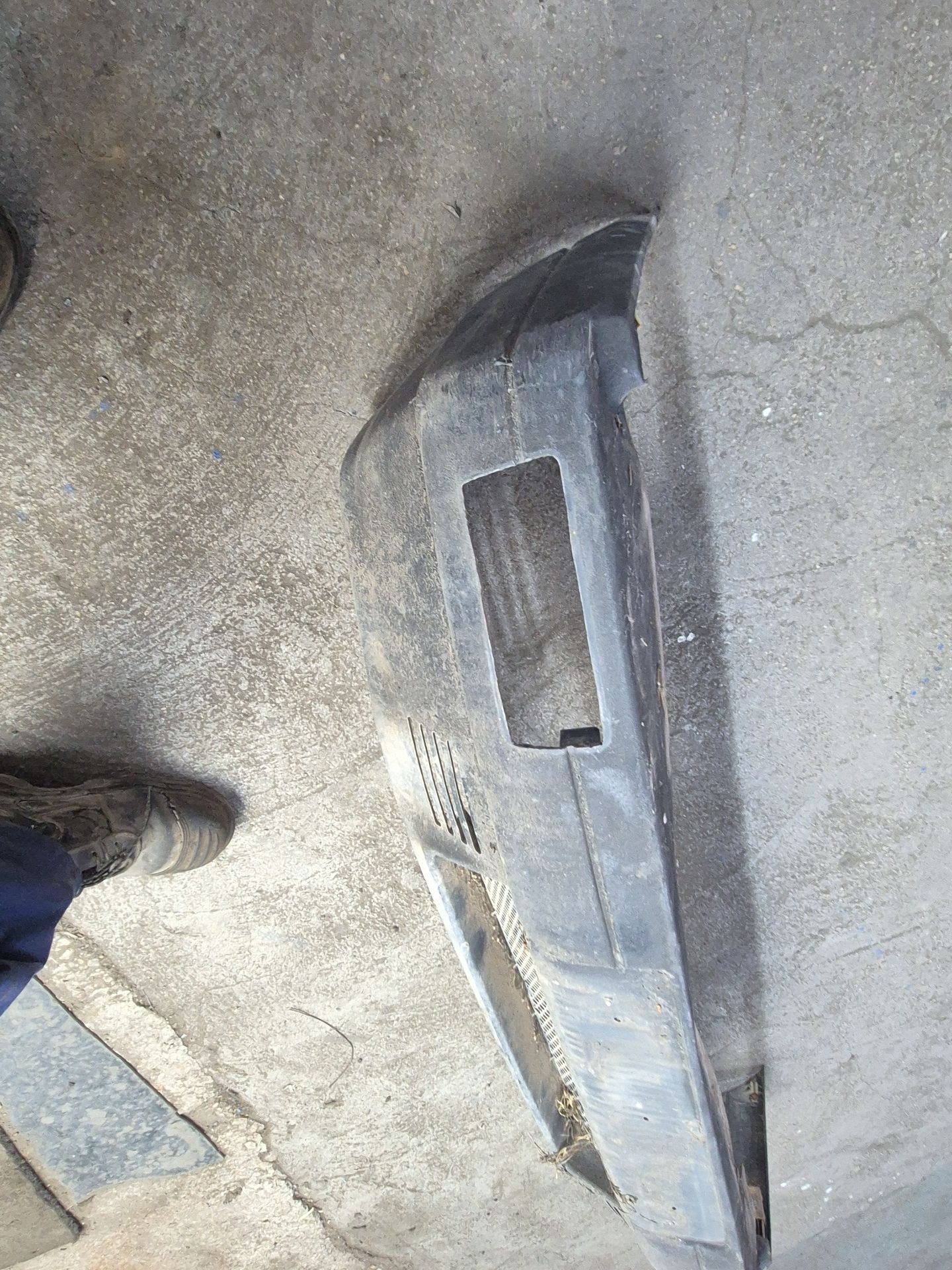 PARAGOLPES DELANTERO CITROEN C15 