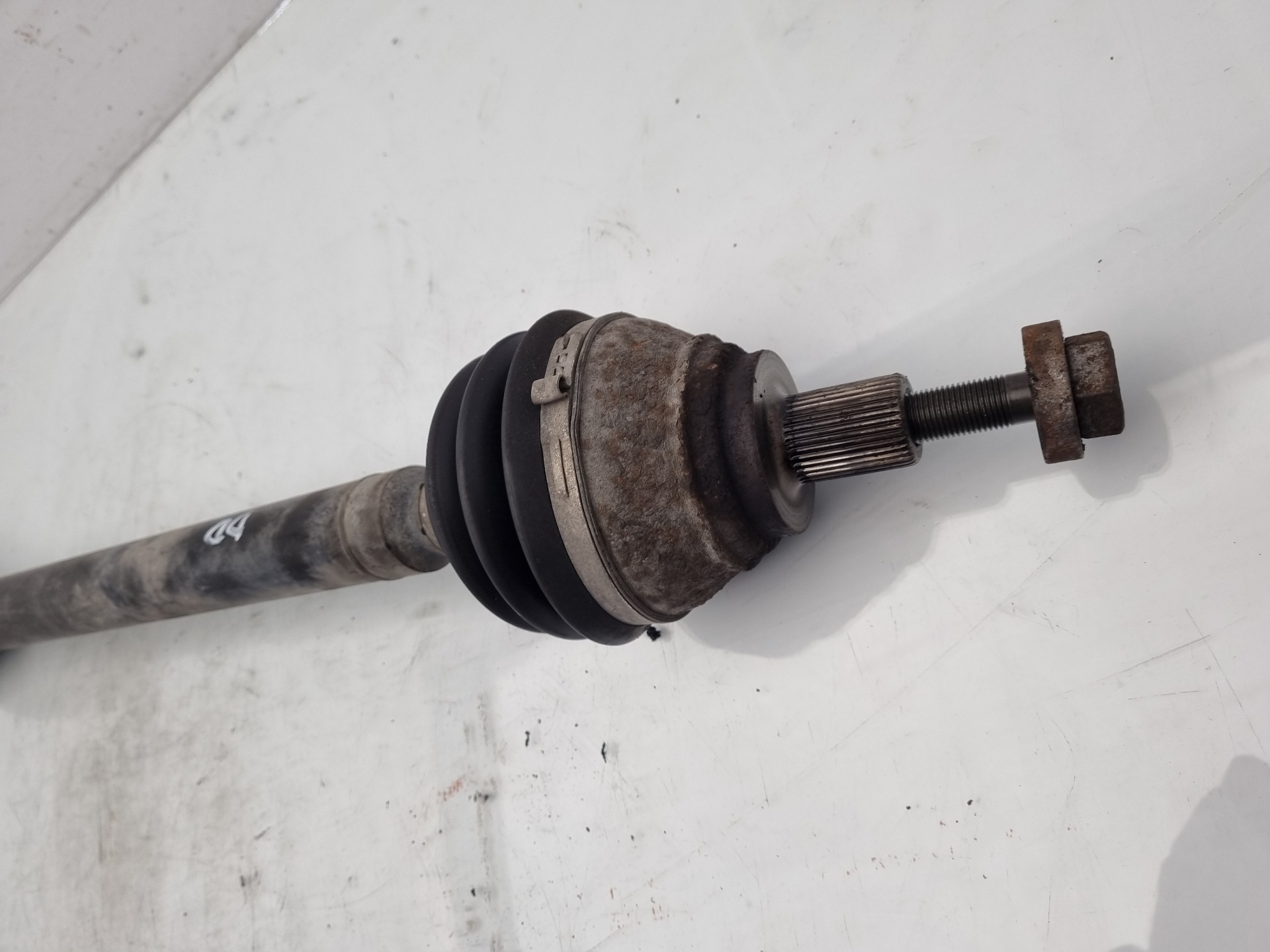 TRANSMISION DELANTERA DERECHA AUDI A3 BMN