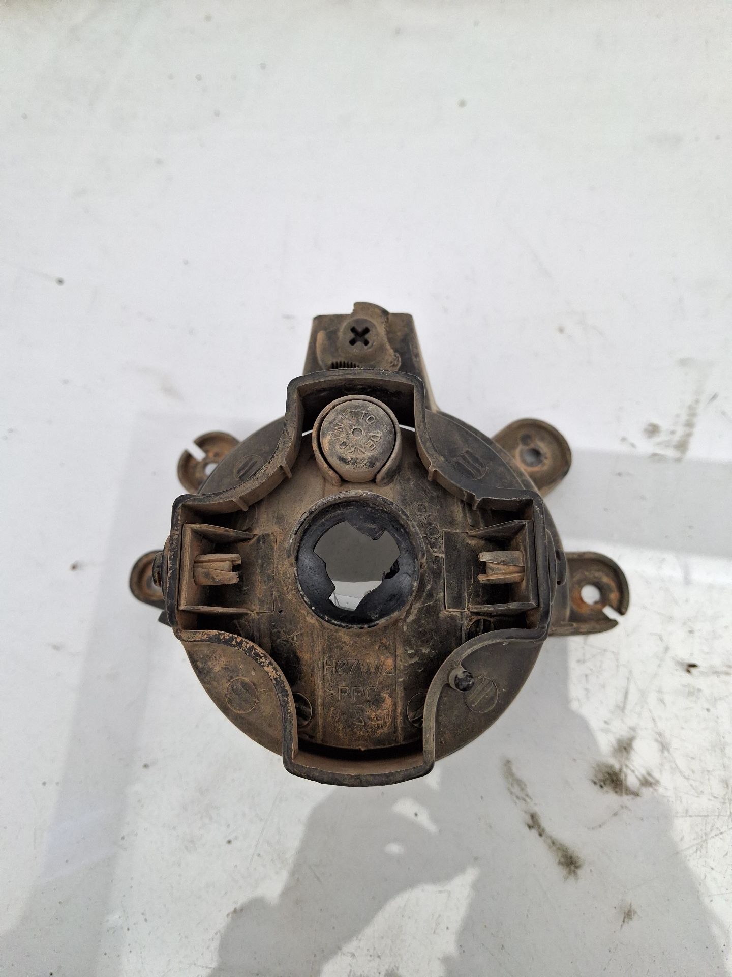 FARO ANTINIEBLA DERECHO SSANGYONG KYRON 