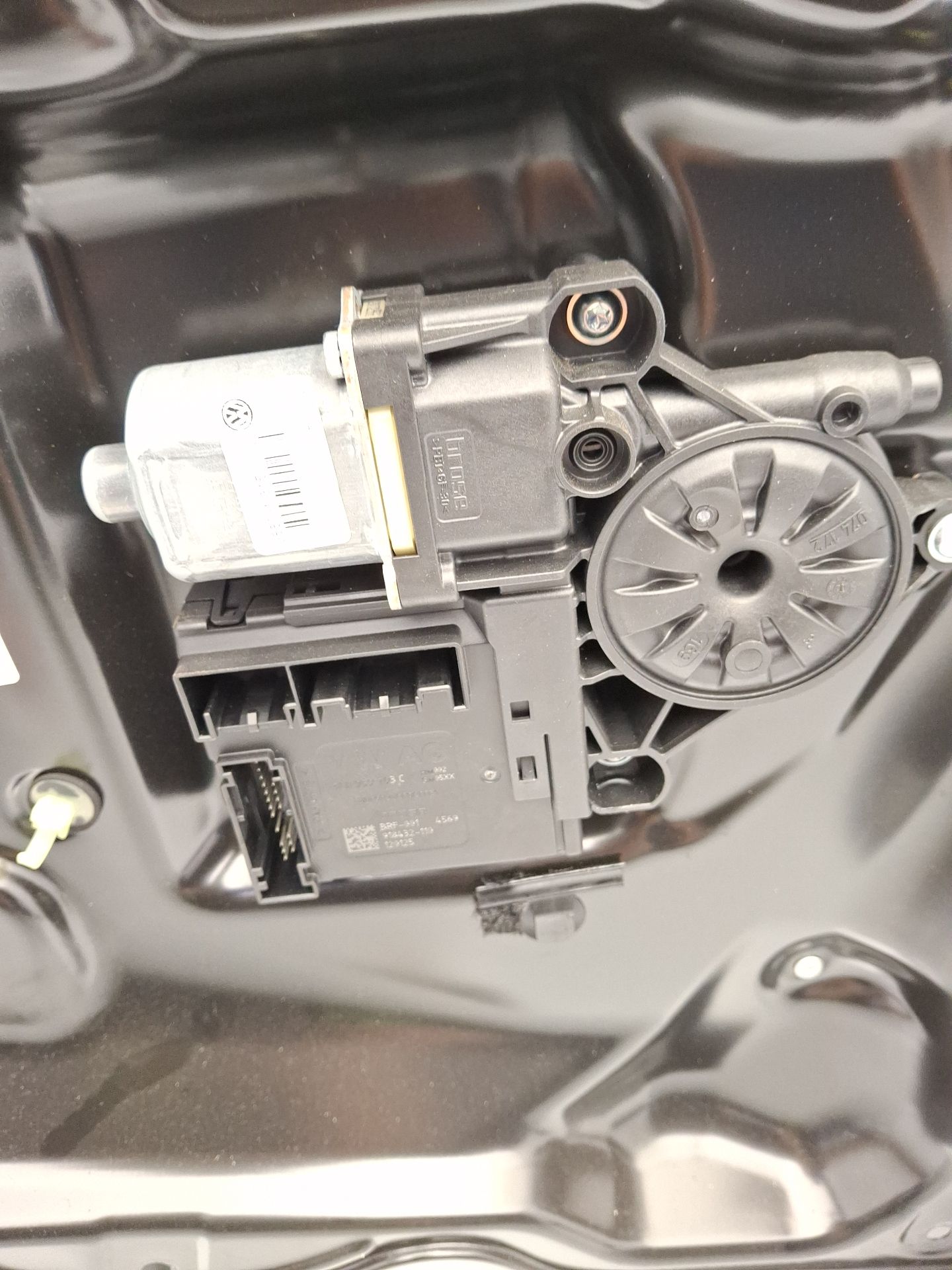 ELEVALUNAS DELANTERO IZQUIERDO VOLKSWAGEN PASSAT 