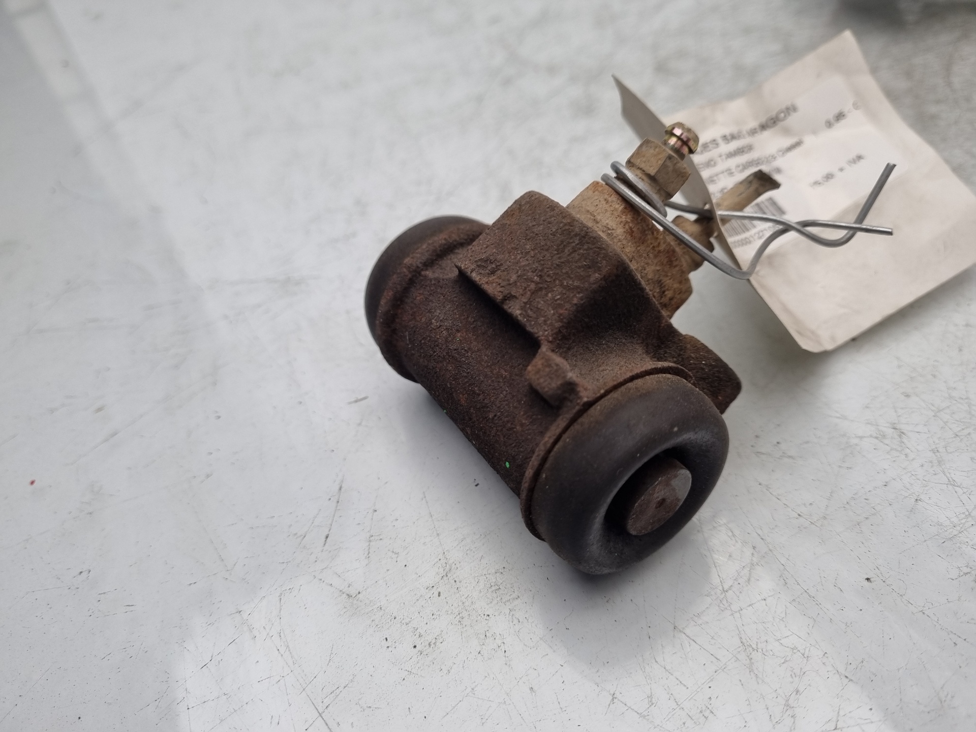 BOMBIN FRENO TAMBOR NISSAN VANETTE LD23 C