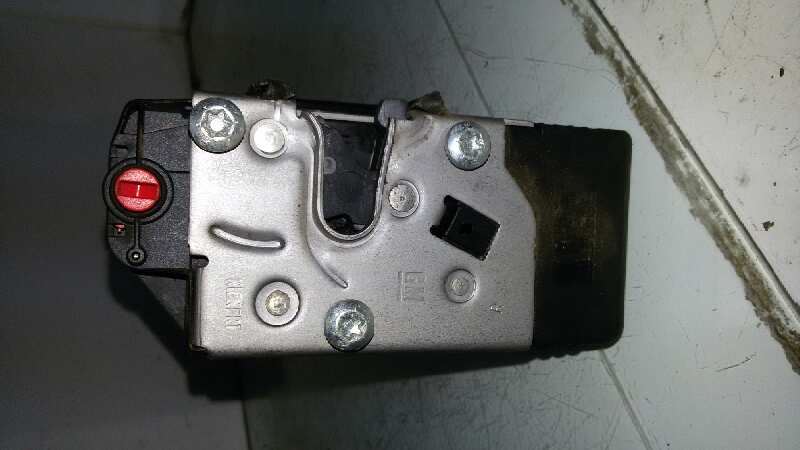 CERRADURA PUERTA TRASERA DERECHA OPEL ZAFIRA Y20DTH