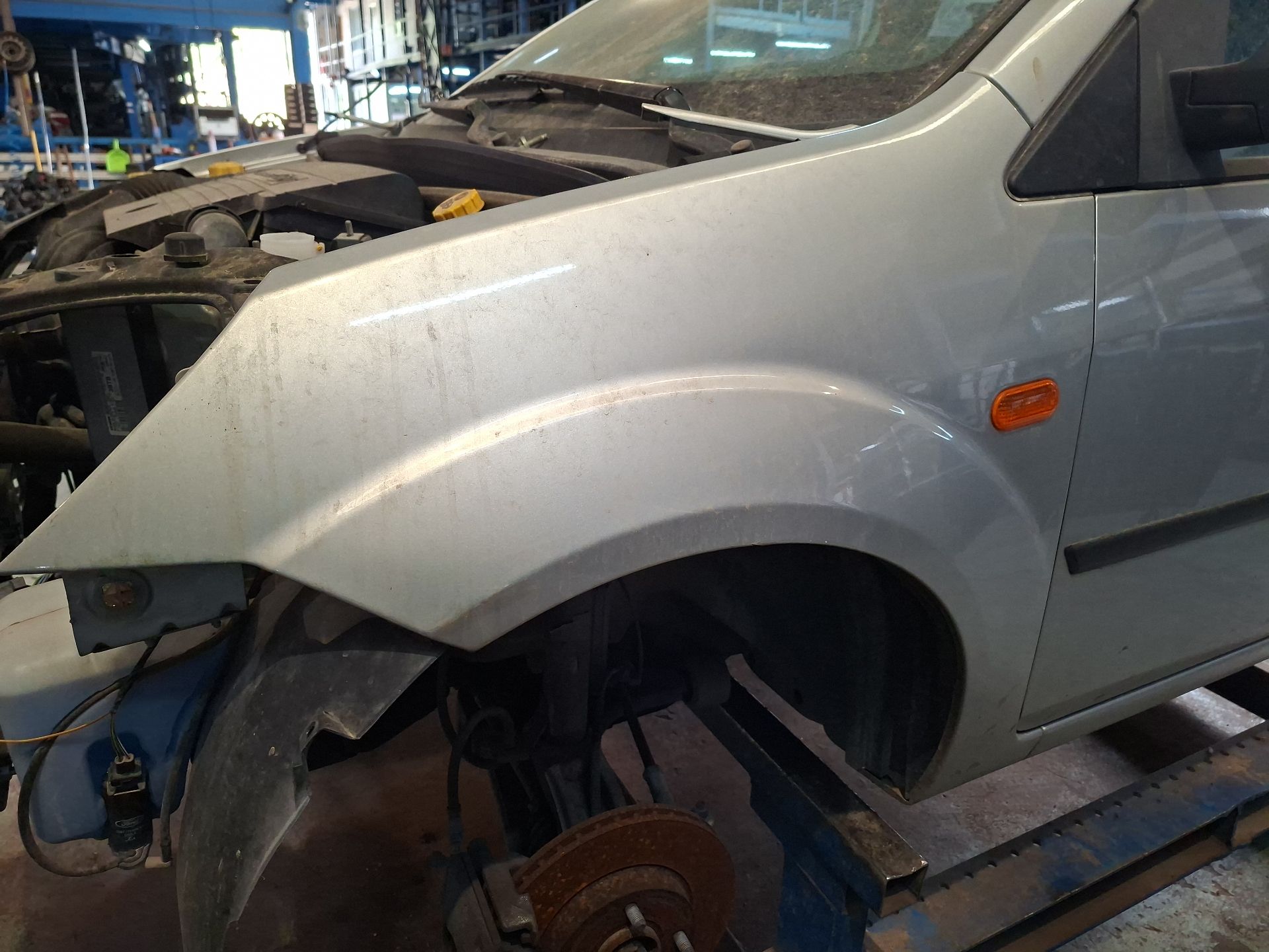 ALETA DELANTERA IZQUIERDA FORD FIESTA 