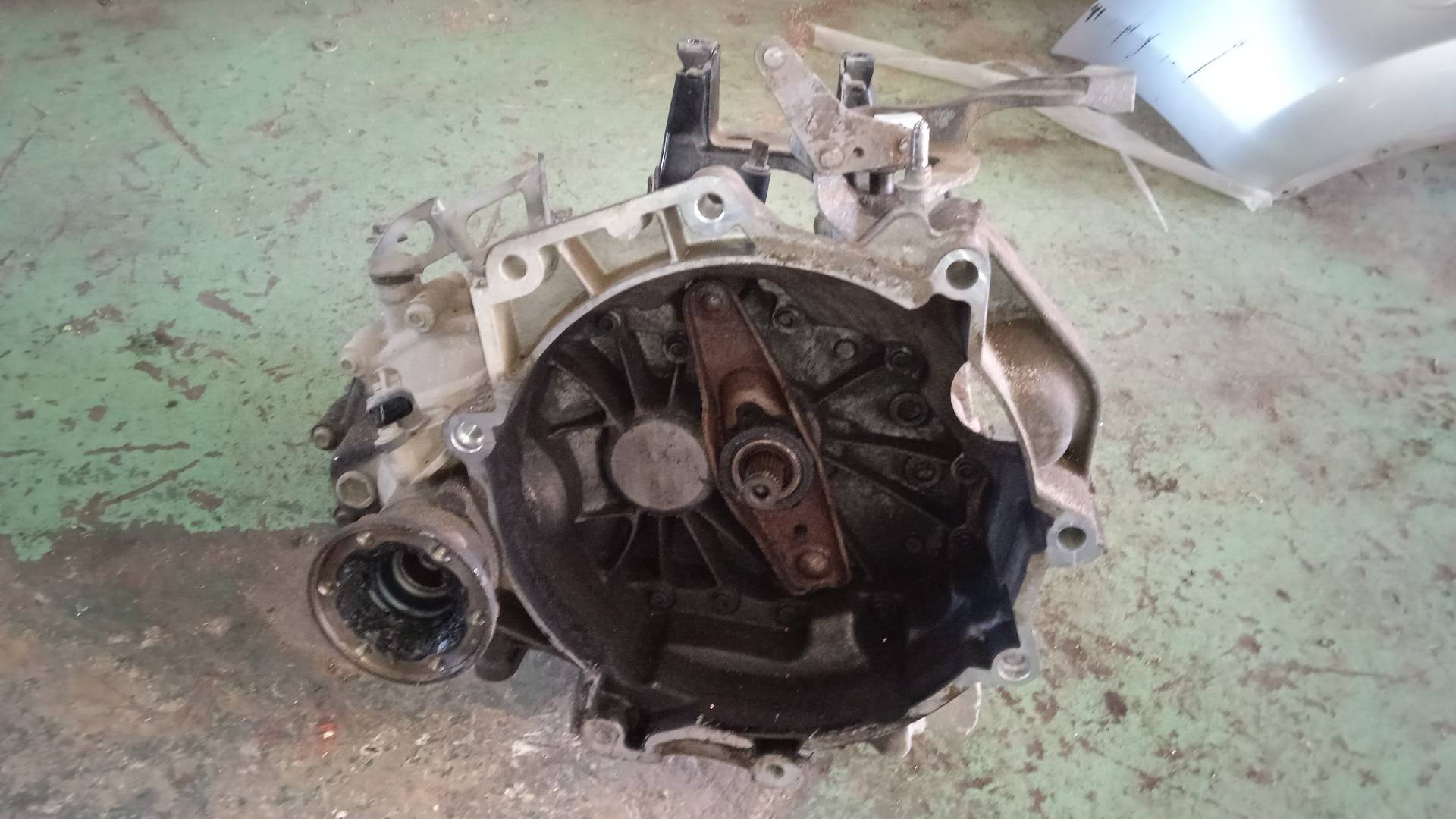 CAJA CAMBIOS VOLKSWAGEN POLO BKY