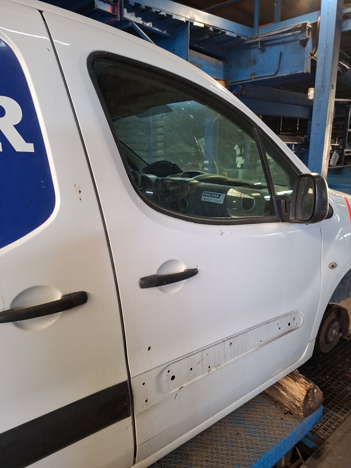 PUERTA DELANTERA DERECHA CITROEN BERLINGO 