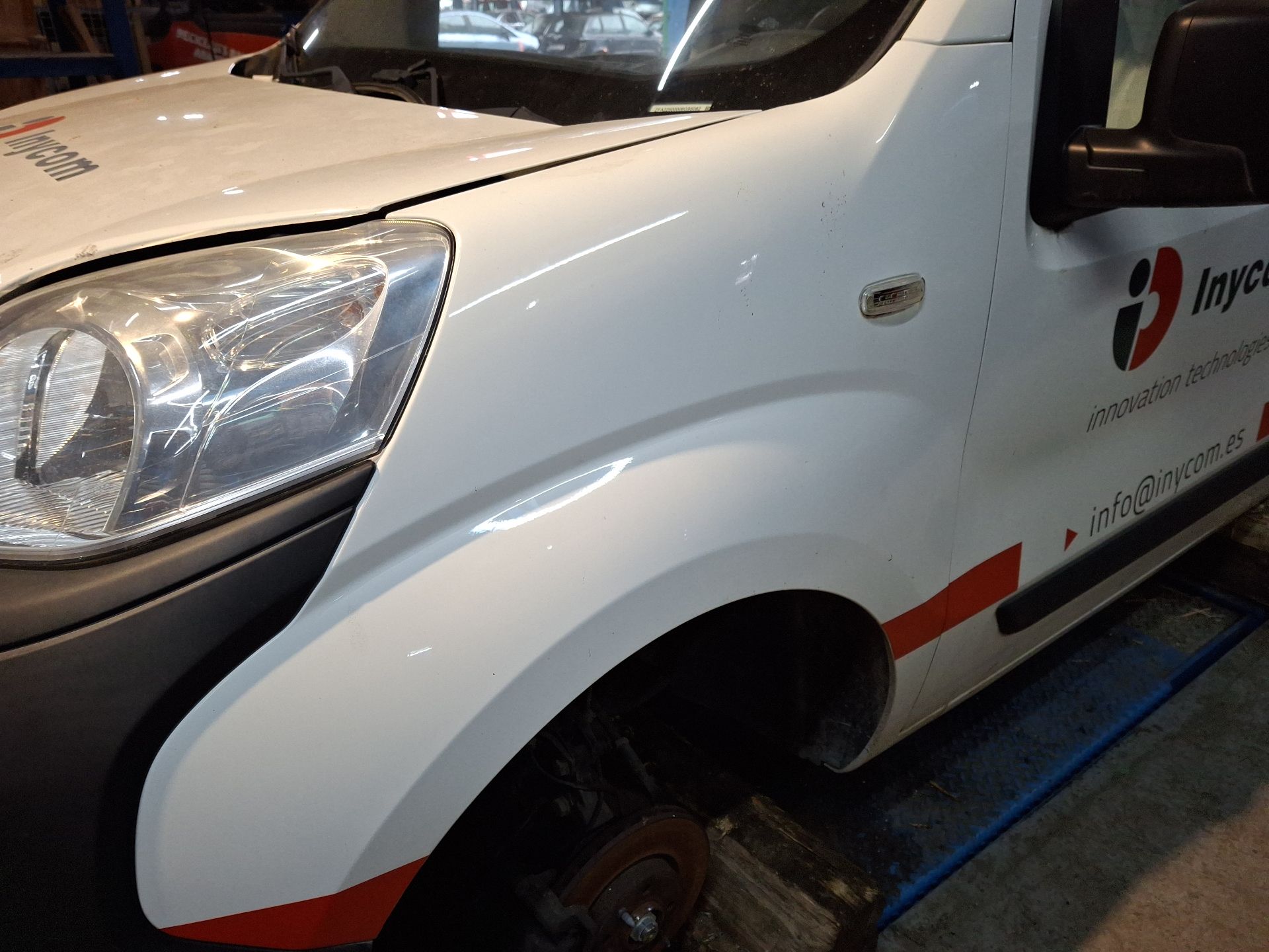 ALETA DELANTERA IZQUIERDA FIAT FIORINO 