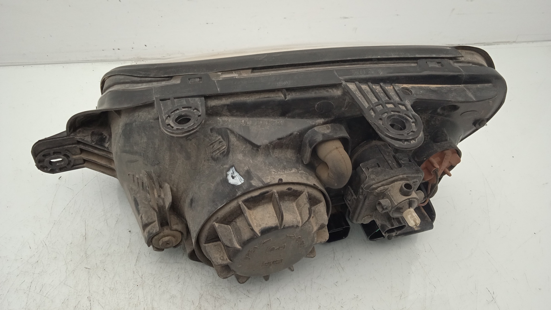 FARO DERECHO HYUNDAI SANTA D4EA