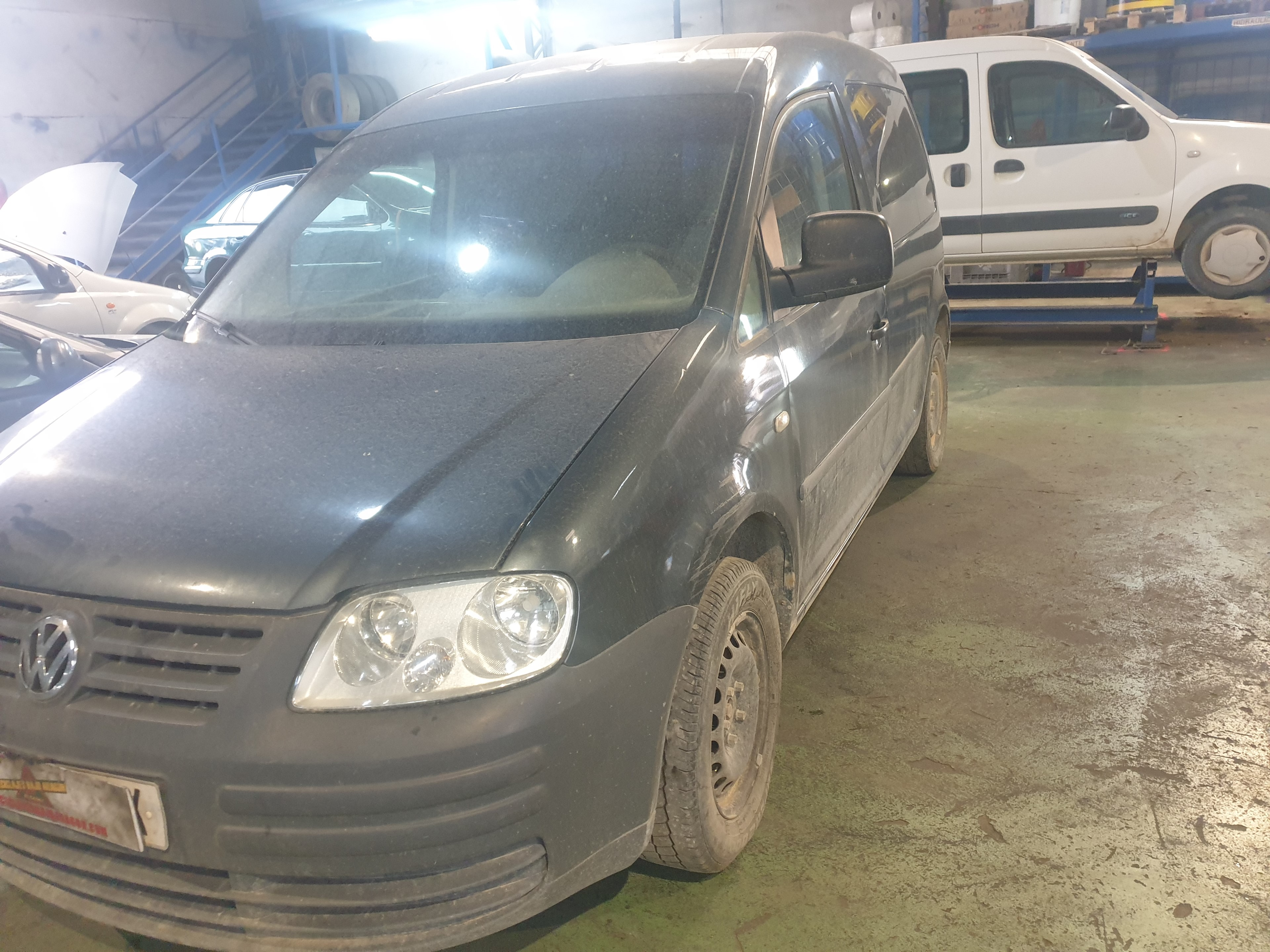 ASIENTOS TRASERO DERECHO VOLKSWAGEN CADDY 