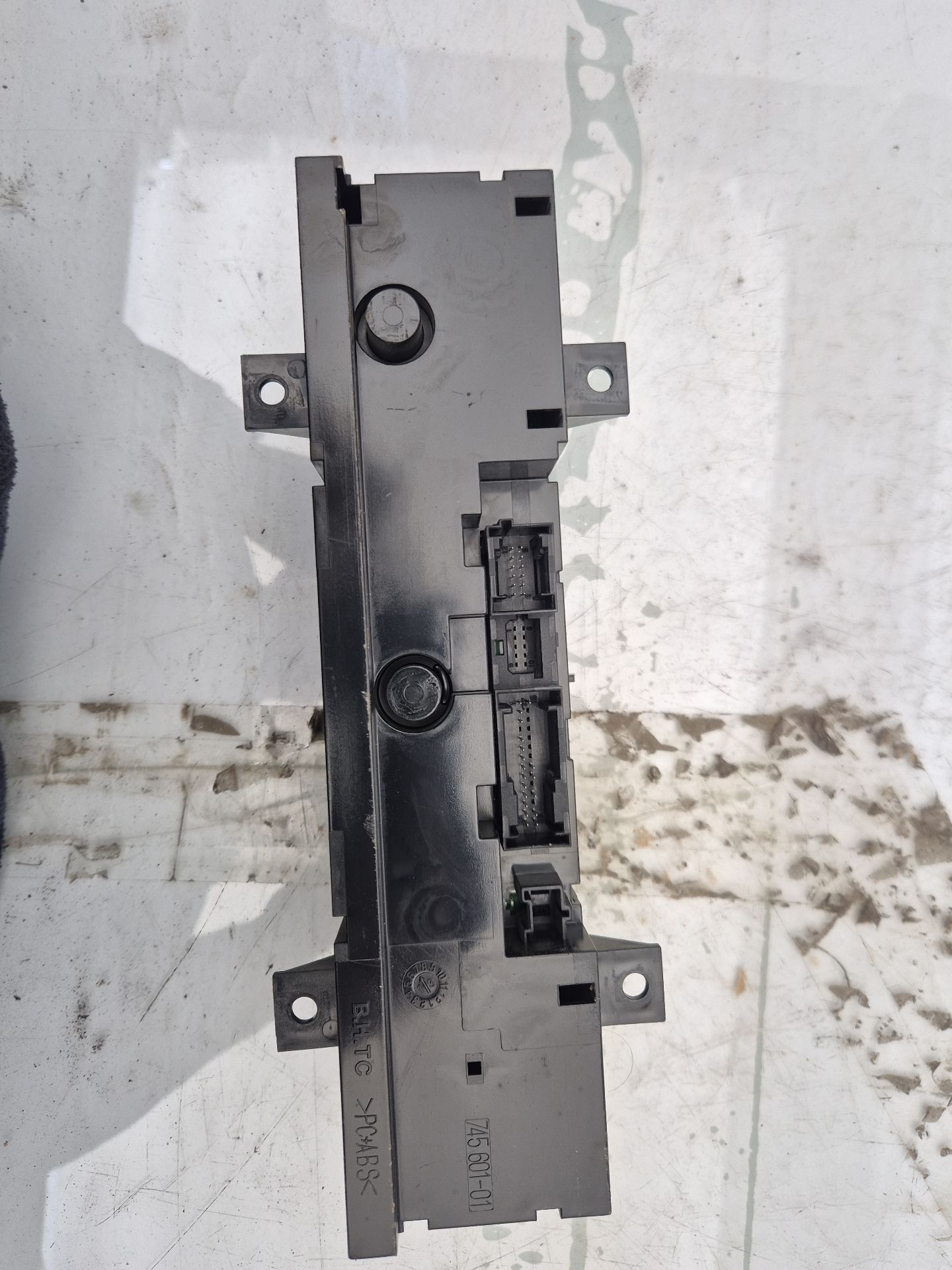 MANDO CALEFACCION / AIRE ACONDICIONADO VOLKSWAGEN  
