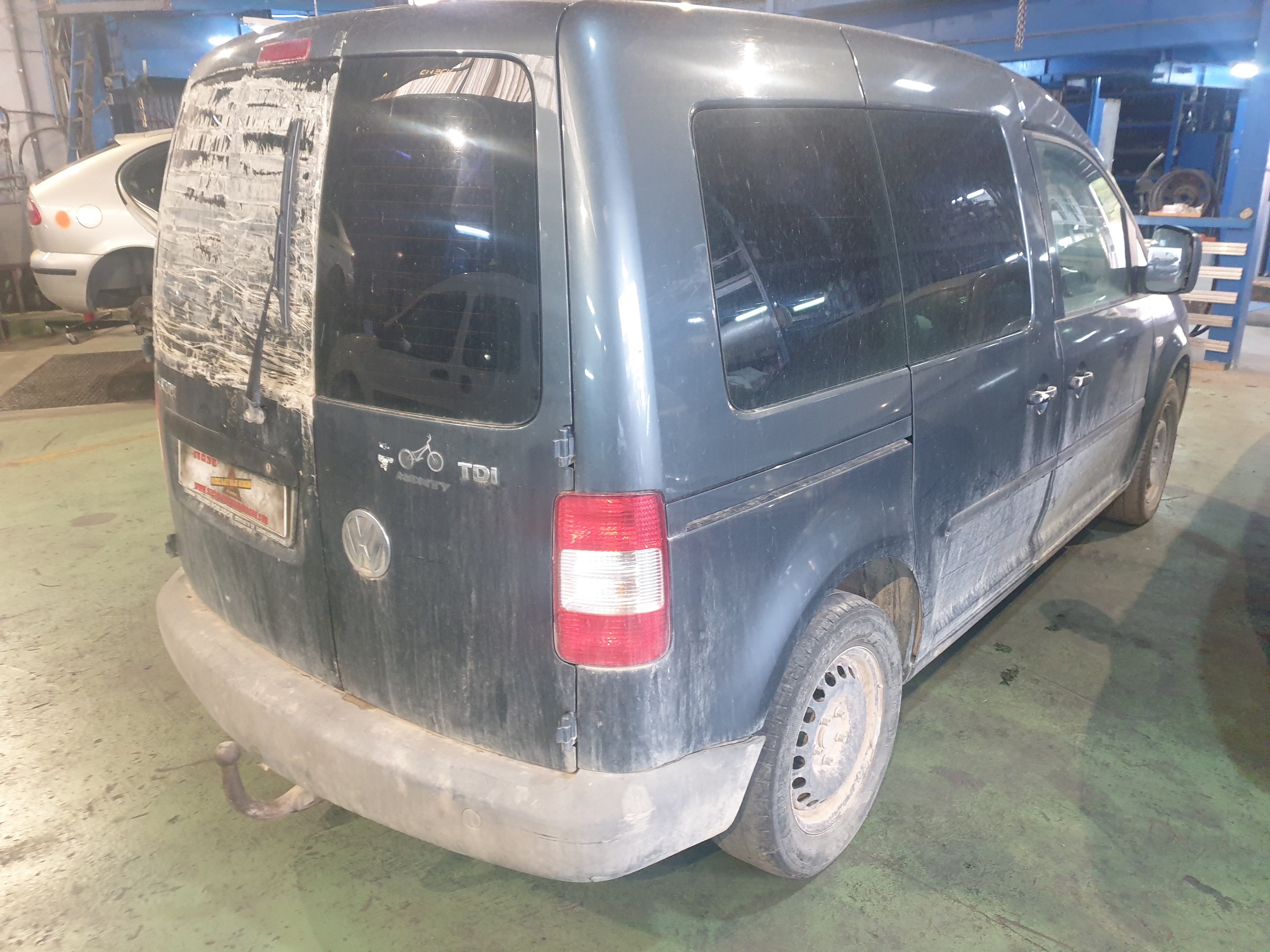 ASIENTOS TRASERO DERECHO VOLKSWAGEN CADDY 