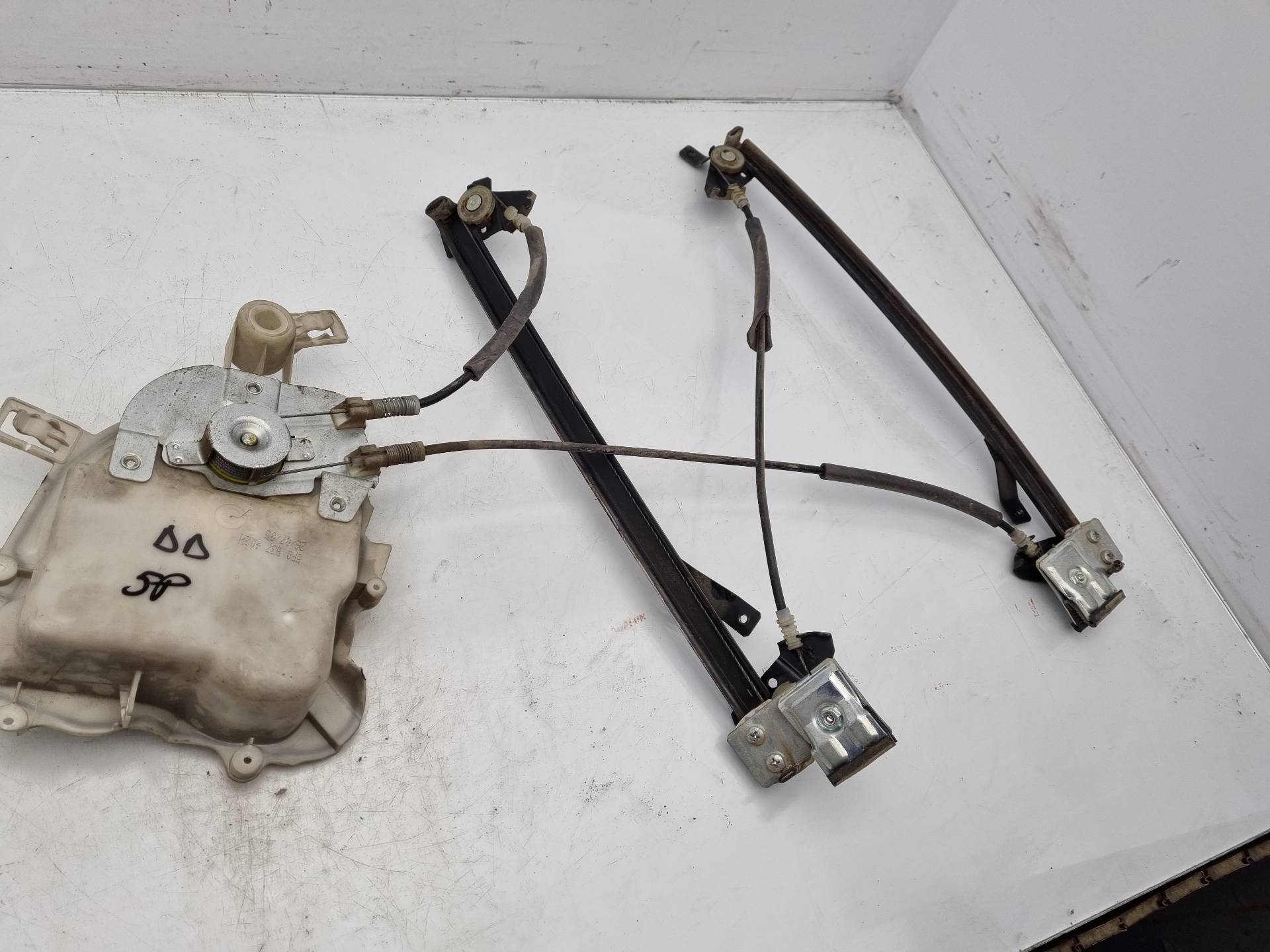 ELEVALUNAS DELANTERO DERECHO SEAT TOLEDO BKC