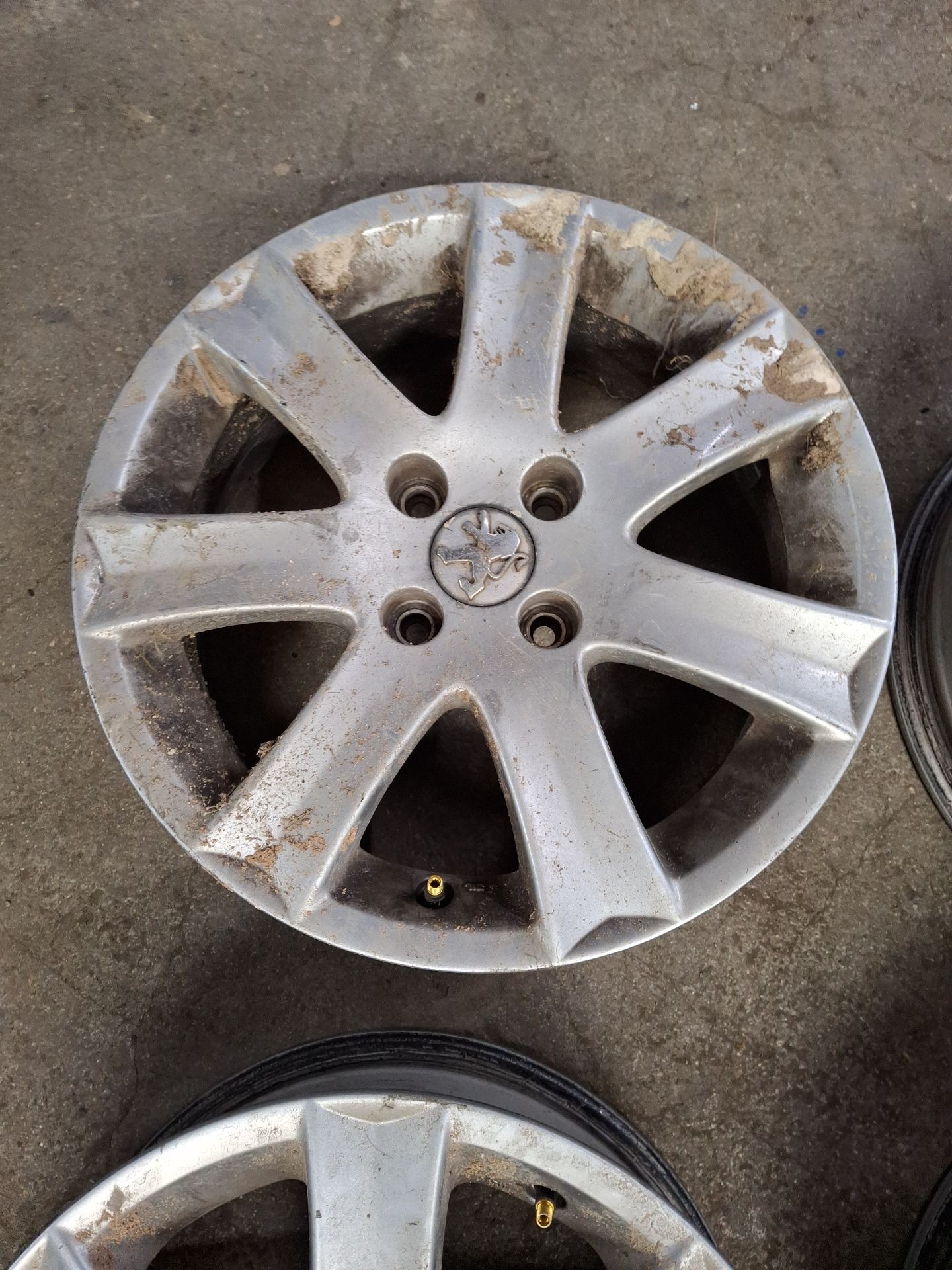 JUEGO LLANTAS PEUGEOT 207/207+ 