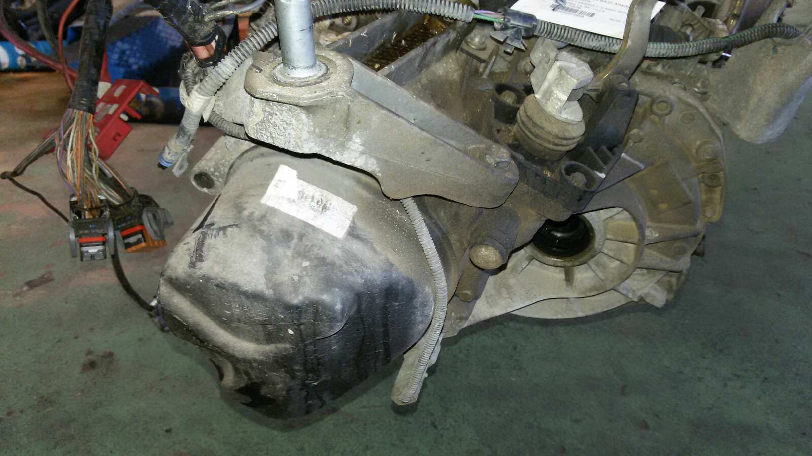 CAJA CAMBIOS RENAULT MEGANE K4M 760