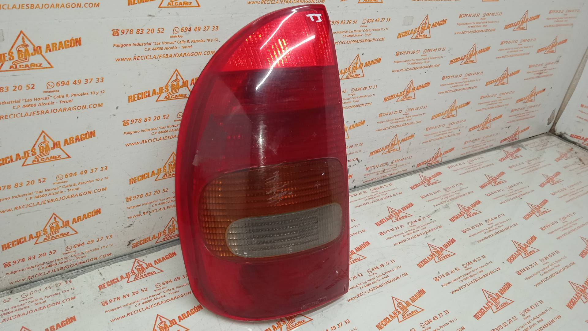 PILOTO TRASERO IZQUIERDO OPEL CORSA X17D