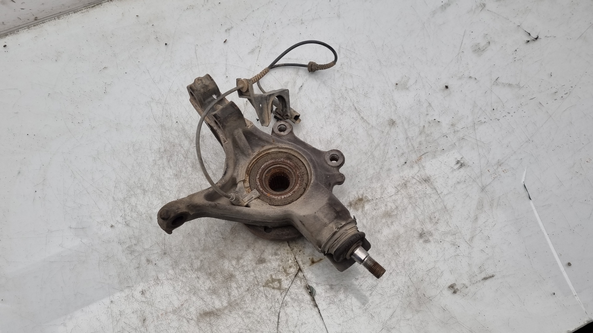 MANGUETA DELANTERA IZQUIERDA CITROEN C4 LIM. 9H06