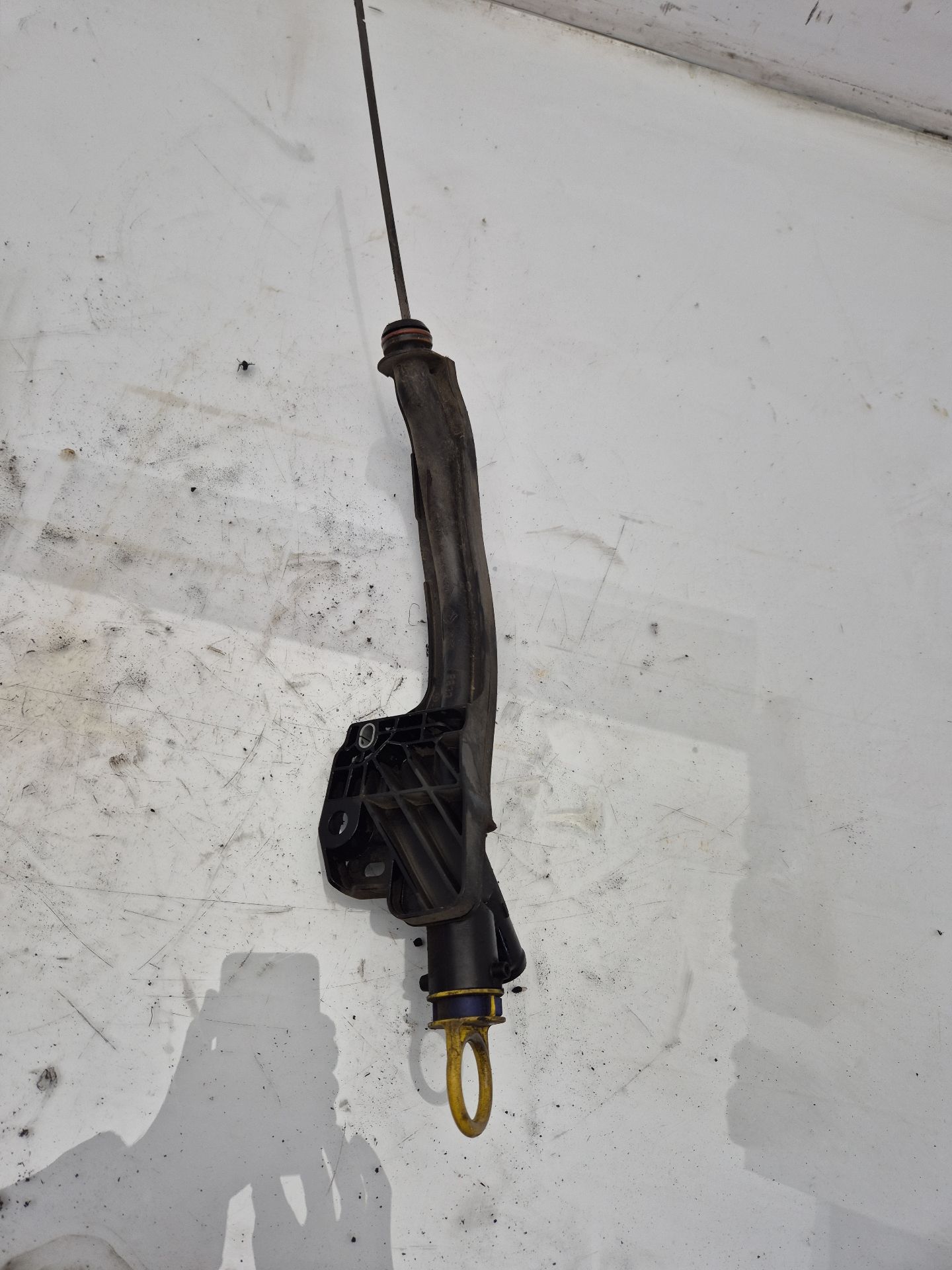 VARILLA ACEITE RENAULT TRAFIC 