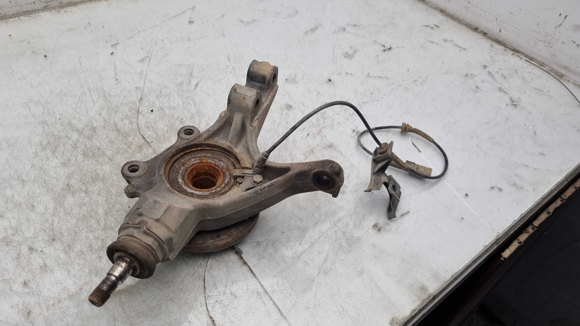 MANGUETA DELANTERA DERECHA CITROEN C4 LIM. 9H06