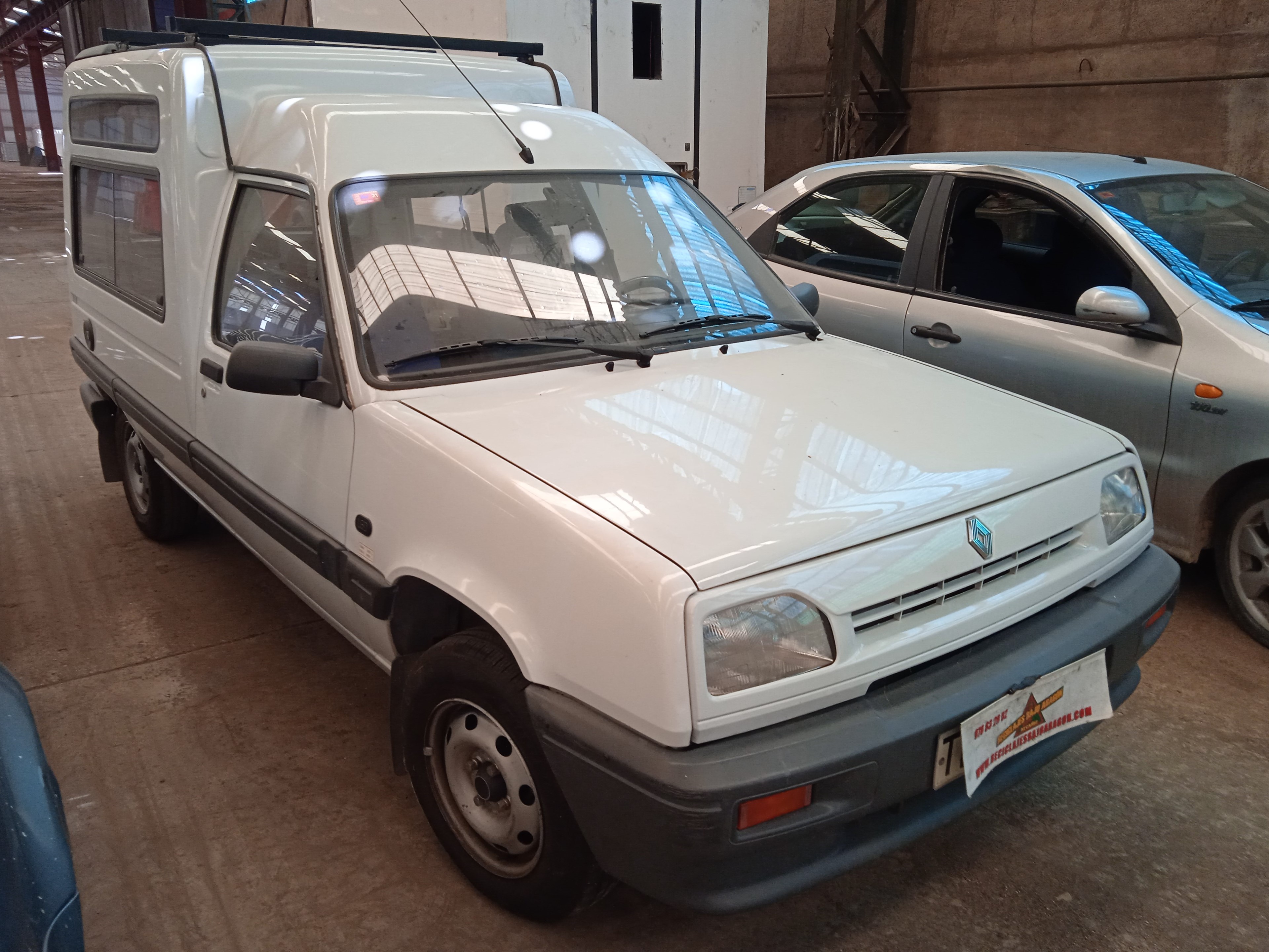 ALTERNADOR RENAULT RAPID/EXPRESS (F40) F8M