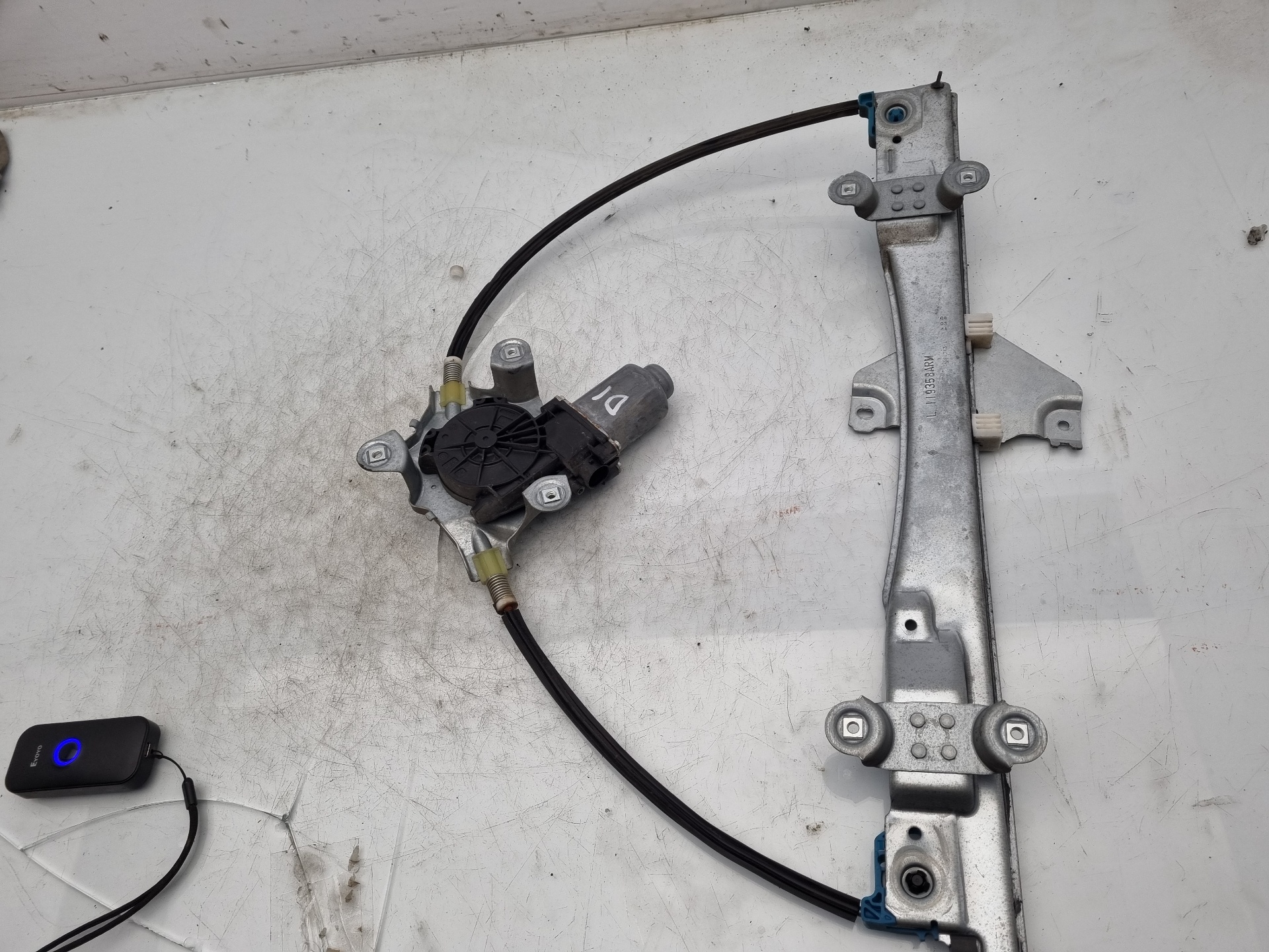 ELEVALUNAS DELANTERO IZQUIERDO RENAULT TWINGO D4FE7