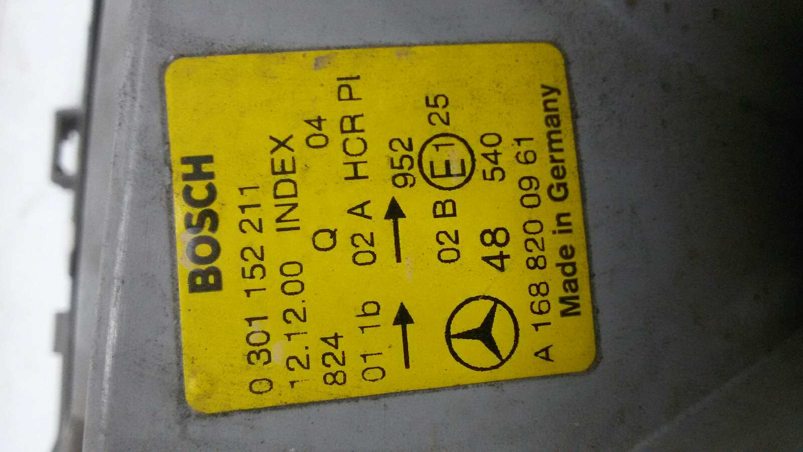 FARO IZQUIERDO MERCEDES-BENZ CLASE A M166940