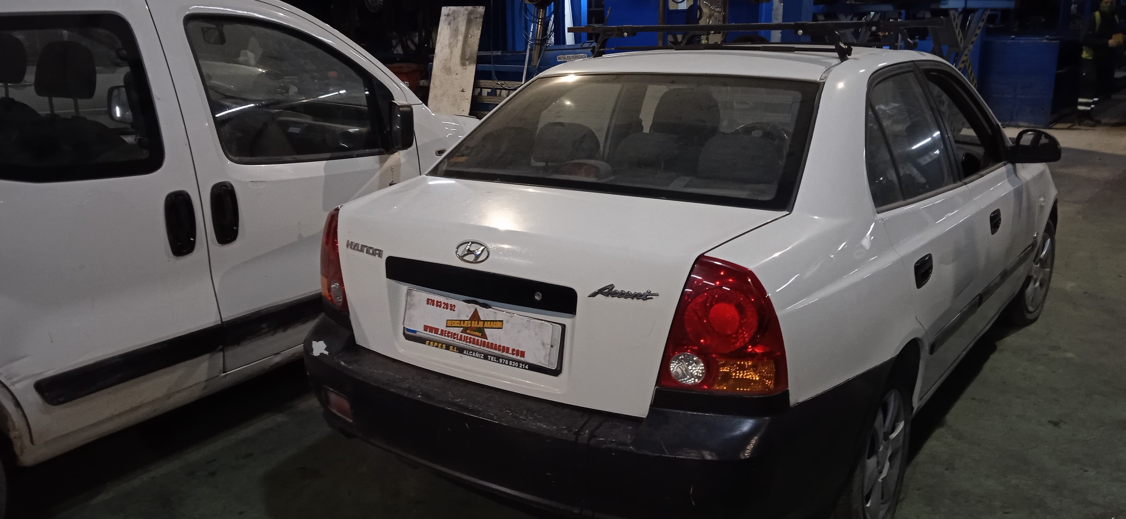 PILOTO TRASERO IZQUIERDO HYUNDAI ACCENT D3EA