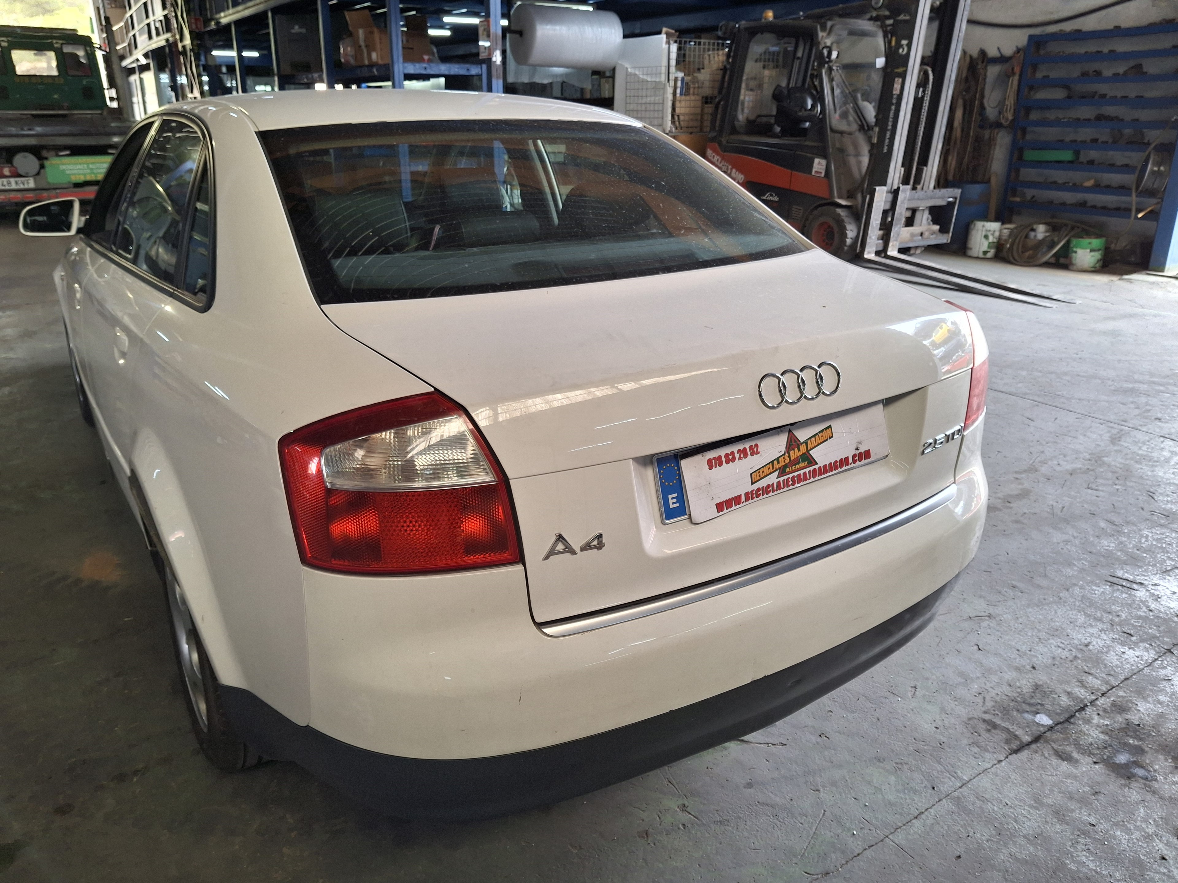  AUDI A4 BERLINA (8E) 2.5 V6 24V TDI CAT (AYM)